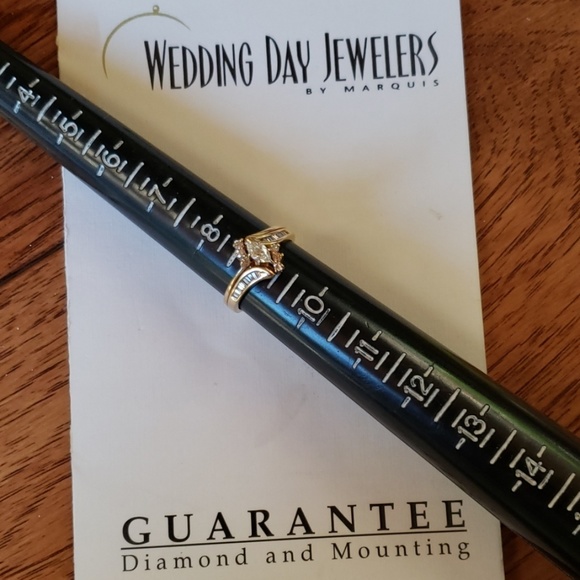 Bridal Ring Set - Picture 2 of 8